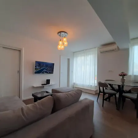 Penthouse Maremonte *