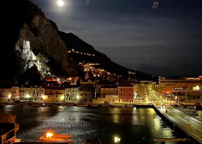 Penthouse Maremonte Daire Omiš
