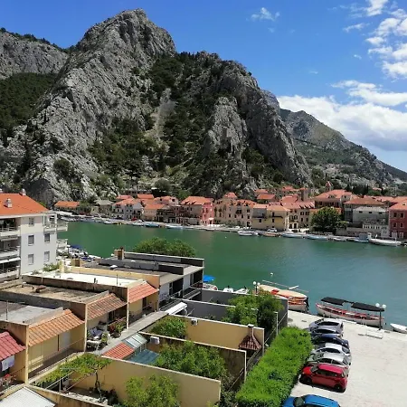 Penthouse Maremonte Omis